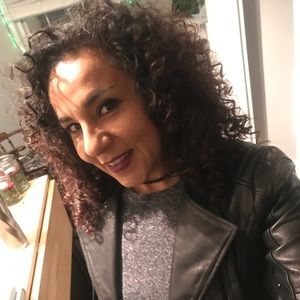 Meet your Posher, Pilar